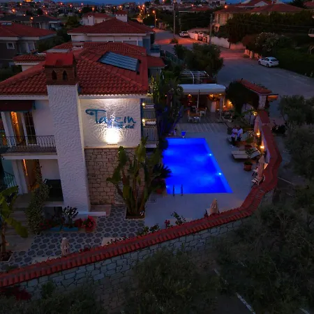 Tarcin Hotel 3*