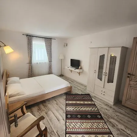 Tarcin 3*