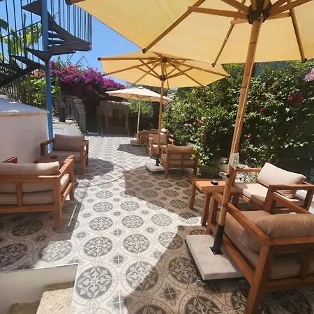 Tarcin 3* Alaçatı