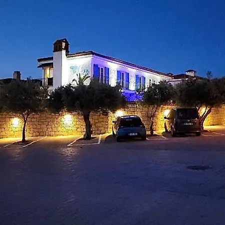 Tarcin Ξενοδοχείο 3*