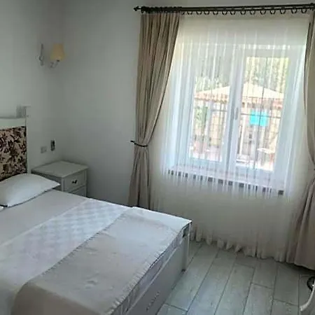 Tarcin Ξενοδοχείο Αλακάτι