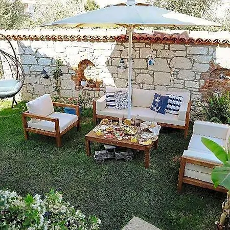 Tarcin Ξενοδοχείο