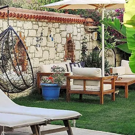Tarcin Ξενοδοχείο 3*